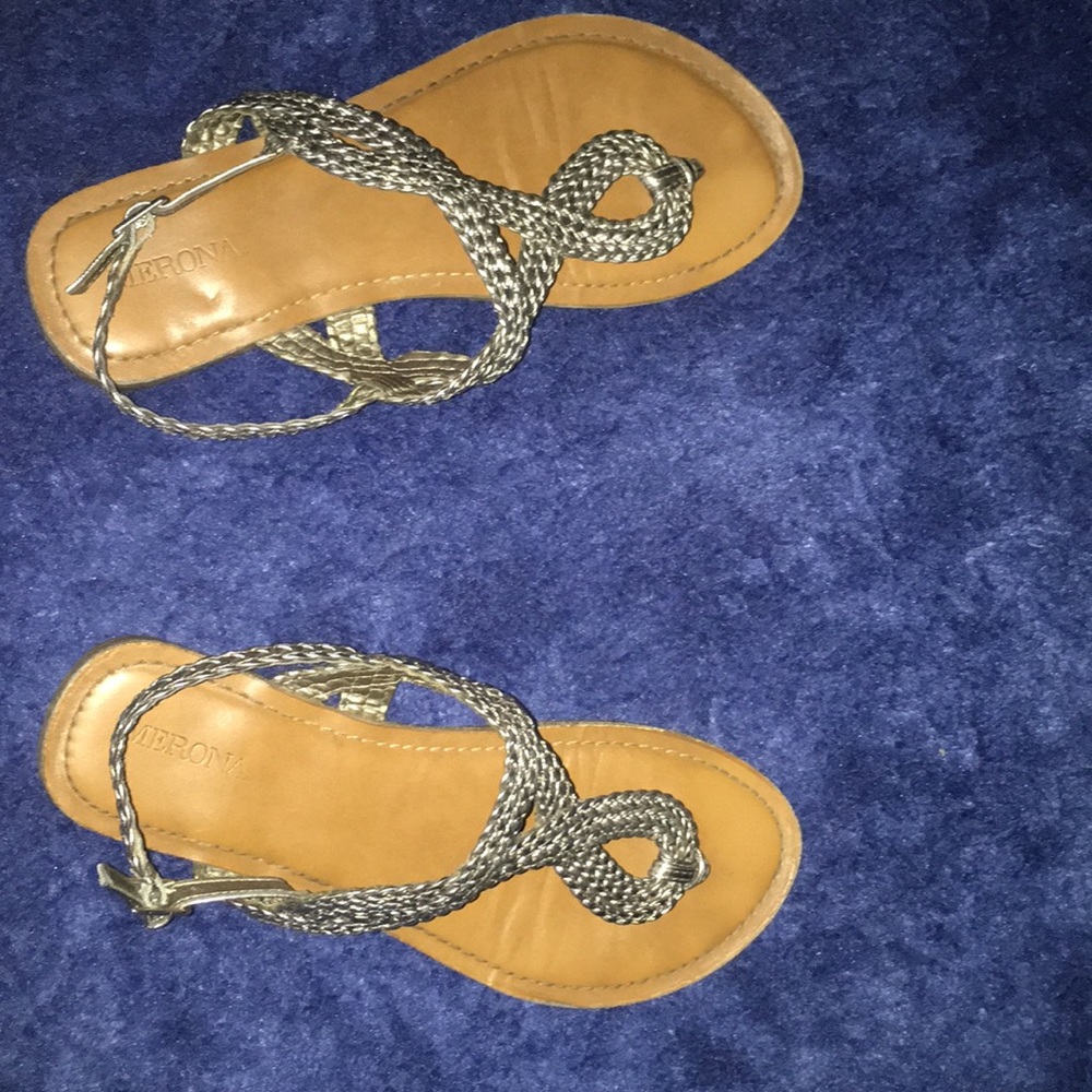MERONA  women’s 6 1/2 Jana thong sandals